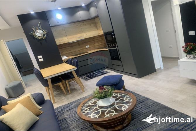 Shtepi me qera 2+1 ne Tirane - 750 Euro