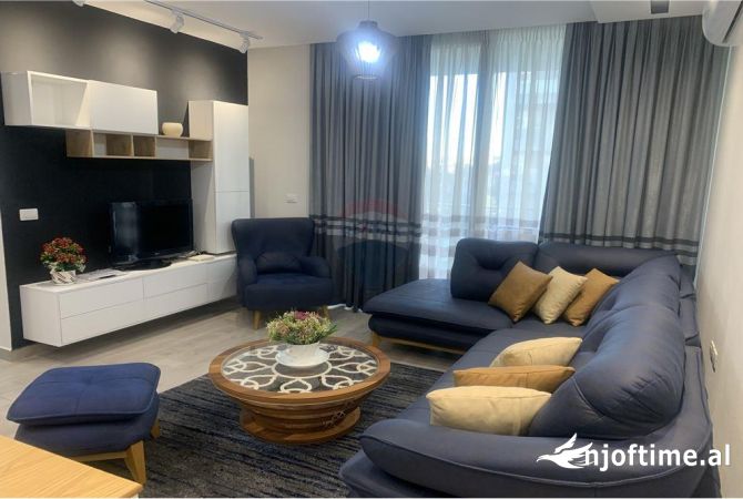 Shtepi me qera 2+1 ne Tirane - 750 Euro