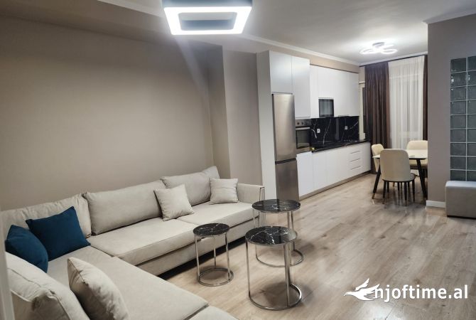 Apartament 2+1 perballe Botanikut