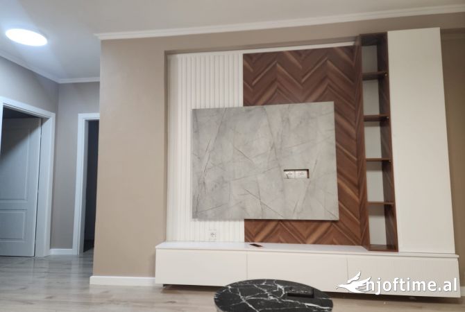 Shtepi me qera Apartament ne Tirane, 2+1, Mobilimi E mobiluar, Pagesa 750  Euro.