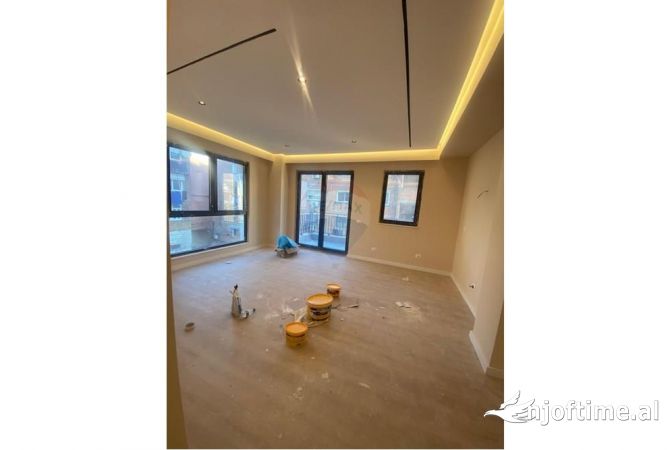 Shtepi ne shitje 2+1 ne Tirane - 232,000 Euro