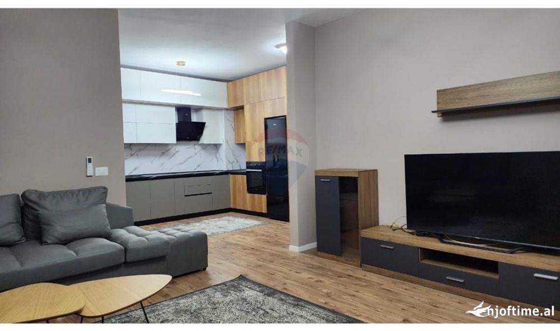 Shtepi me qera Apartament ne Tirane, 2+1, Mobilimi E mobiluar, Pagesa 1,200  Euro.