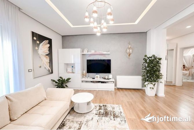 Shtepi ne shitje 3+1 ne Tirane - 295,000 Euro