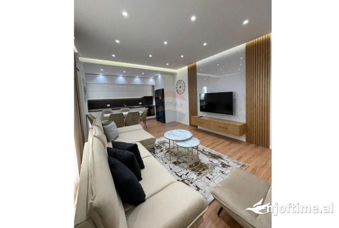 Shtepi ne shitje 2+1 ne Tirane - 210,000 Euro