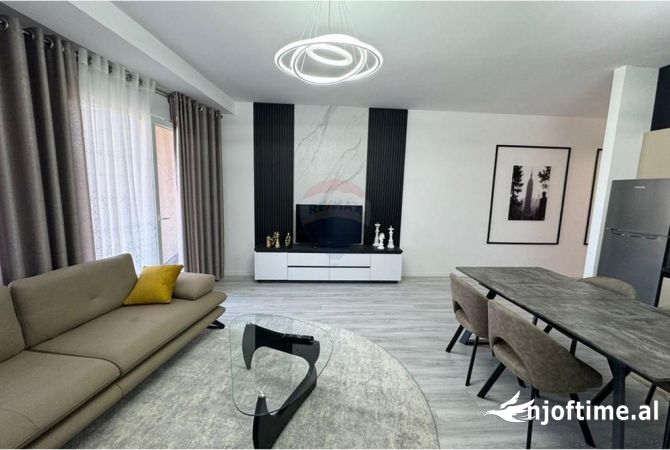 Shtepi ne shitje 3+1 ne Tirane - 350,000 Euro