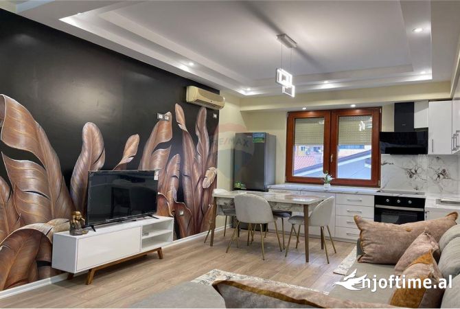 APARTAMENT 2+1 PER QIRA NE MYSLYM SHYR