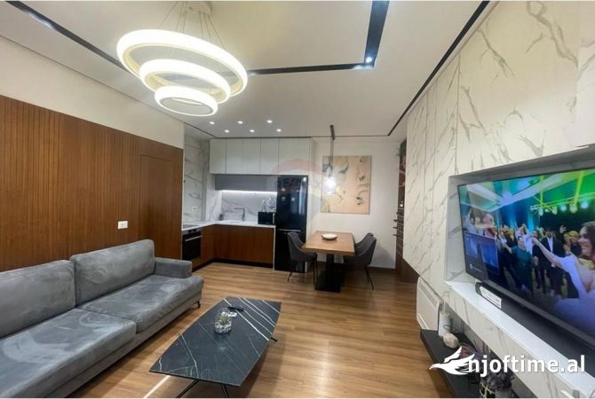 Shtepi ne shitje Apartament ne Tirane, 2+1, Mobilimi E mobiluar, Pagesa 198,000  Euro.