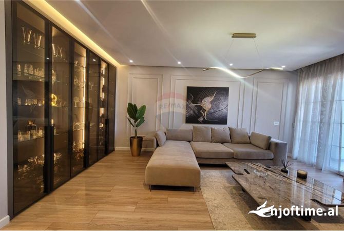 House for Sale 2+1 in Tirana - 290,000 Euro