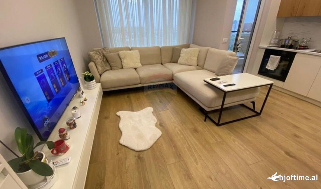 Shtepi me qera Apartament ne Tirane, 1+1, Mobilimi E mobiluar, Pagesa 550  Euro.