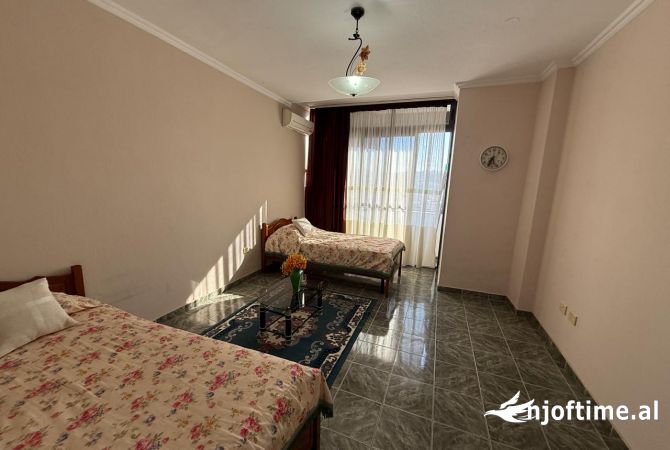 Shtepi me qera 2+1 ne Tirane - 700 Euro