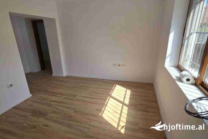 Shtepi ne shitje 1+1 ne Tirane - 138,000 Euro