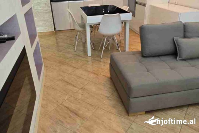 Shtepi ne shitje 1+1 ne Tirane - 135,000 Euro