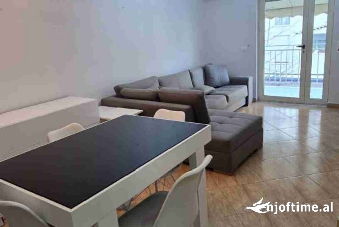 Shtepi ne shitje 1+1 ne Tirane - 135,000 Euro