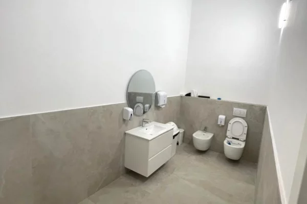 Ambient biznesi me qera 1+1 ne Tirane - 3,300 Euro