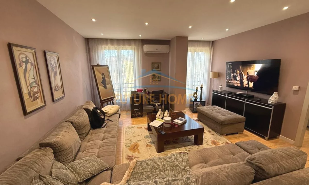 Apartment for sale in Tirana 2+1, In Part