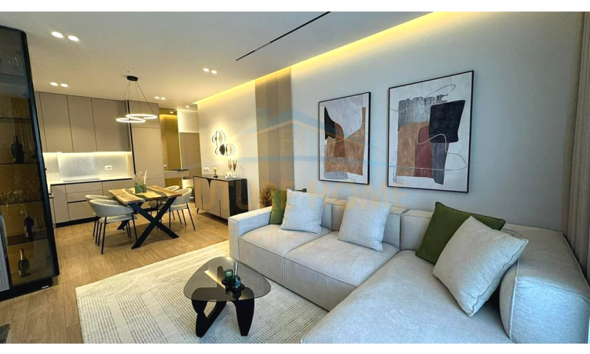 Appartamento in affitto a Tirana 2+1, Arredato