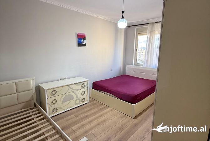 Shtepi ne shitje Apartament ne Tirane, 1+1, Mobilimi E mobiluar, Pagesa 85,000  Euro.