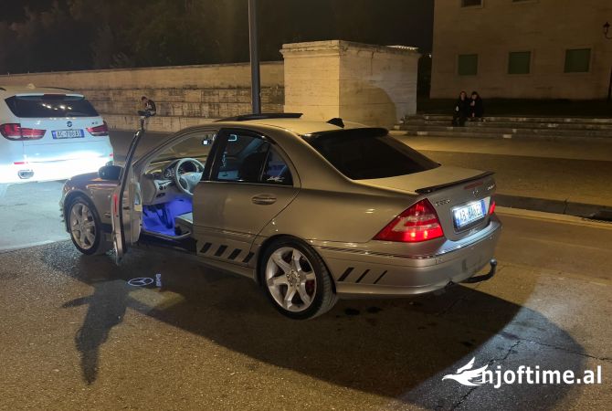 Auto in Vendita  a Tirana - 5,500 Euro