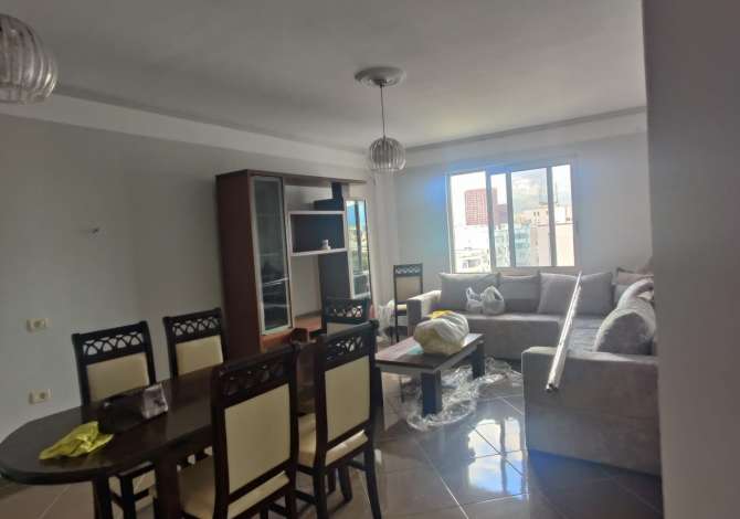 Shtepi me qera 2+1 ne Tirane - 650 Euro
