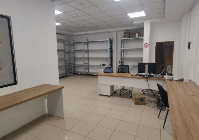Ambient biznesi me qera 3+1 ne Tirane - 800 Euro