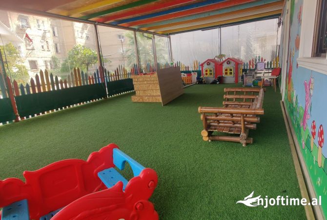 JEPET ME QERA AMBJENT 3+1 1000 EURO ALI DEMI