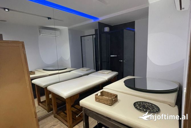 Ambient biznesi me qera 3+1 ne Tirane - 1,500 Euro