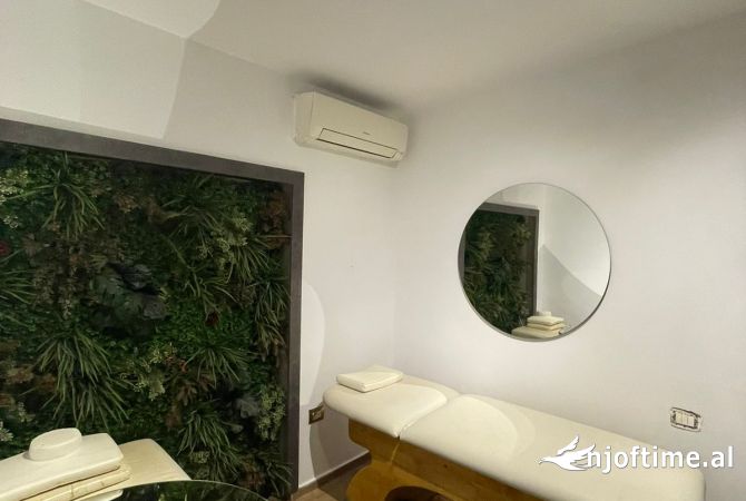 Ambient biznesi me qera 3+1 ne Tirane - 1,500 Euro