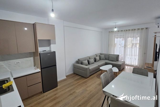 Shtepi me qera 1+1 ne Tirane - 500 Euro