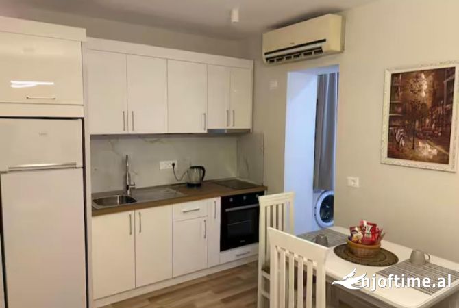 Shtepi me qera 1+1 ne Tirane - 600 Euro