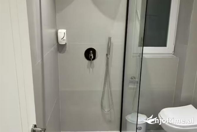 Shtepi me qera Apartament ne Tirane, 1+1, Mobilimi E mobiluar, Pagesa 600  Euro.