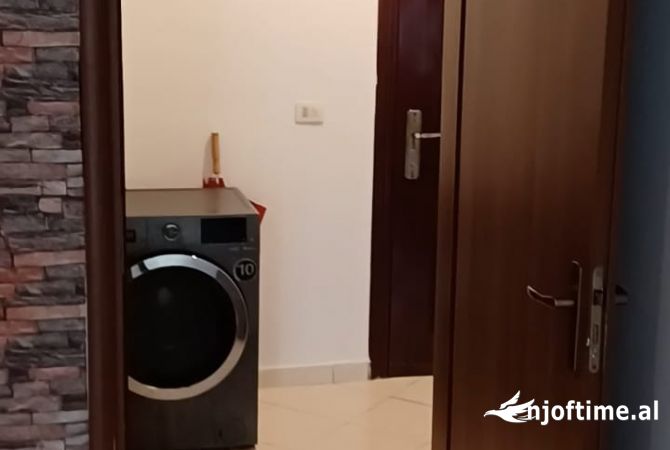 Shtepi me qera 1+1 ne Tirane - 400 Euro