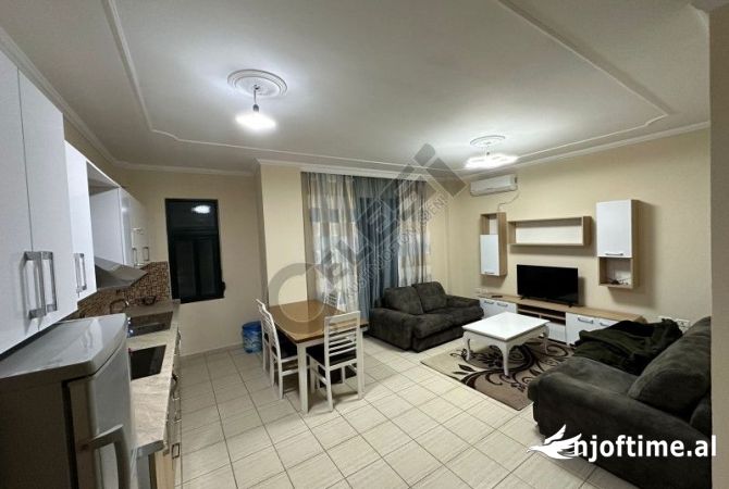 Shtepi me qera 1+1 ne Tirane - 50,000 Leke
