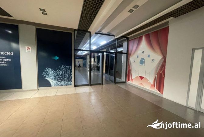 Ambient biznesi me qera 3+1 ne Tirane - 10,000 Euro