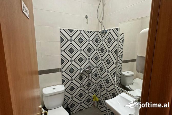 Shtepi me qera 1+1 ne Tirane - 400 Euro
