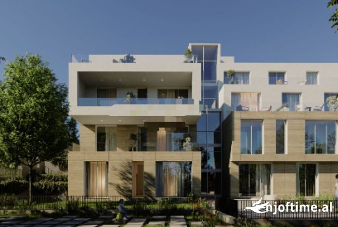 SHITET APARTAMENT 3+1+2  276M2 295000 EURO FARKE 