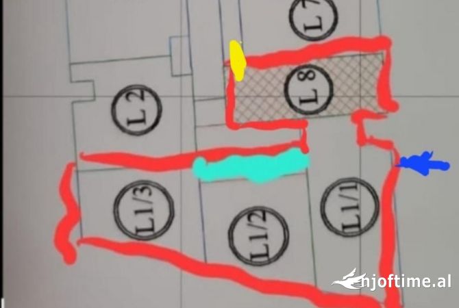 Ambient biznesi me qera 3+1 ne Tirane - 2,400 Euro