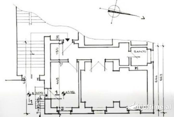 Ambient biznesi me qera 1+1 ne Tirane - 1,150 Euro