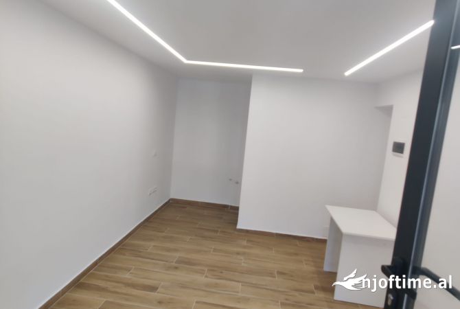 Ambient biznesi me qera 1+1 ne Tirane - 500 Euro