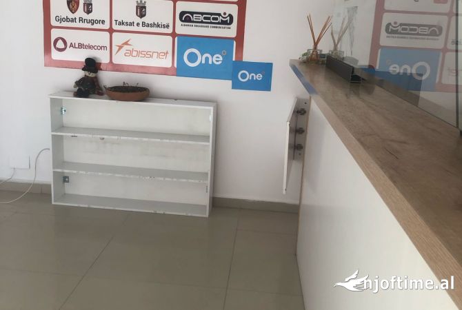 Ambient biznesi me qera 1+1 ne Tirane - 300 Euro