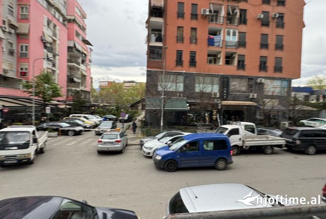 Ambient biznesi me qera 1+1 ne Tirane - 1,000 Euro