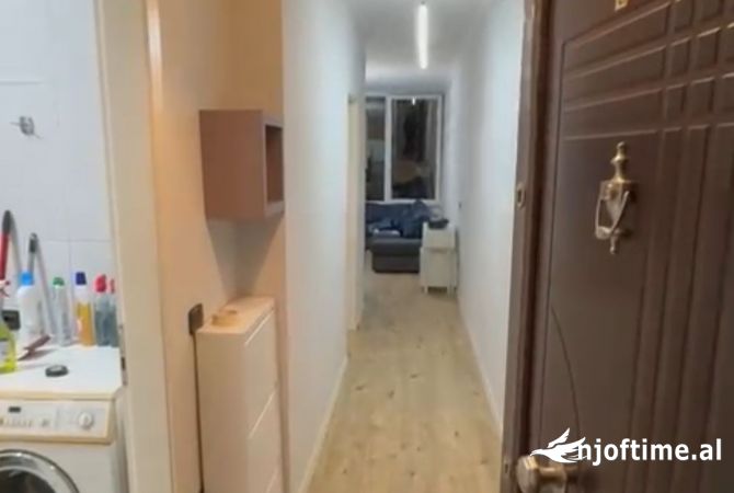 Shtepi me qera Apartament ne Tirane, 1+1, Mobilimi E mobiluar, Pagesa 400  Euro.
