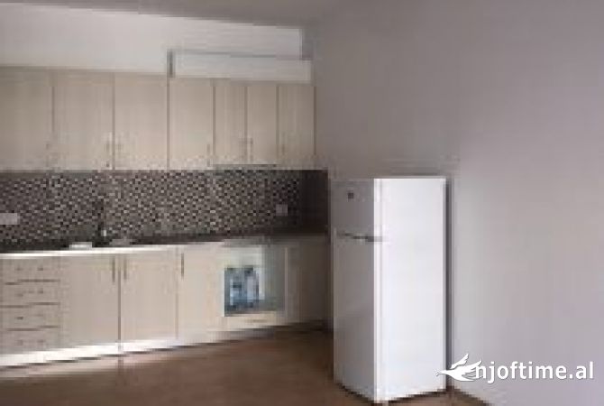 Shtepi ne shitje 2+1 ne Tirane - 99,000 Euro