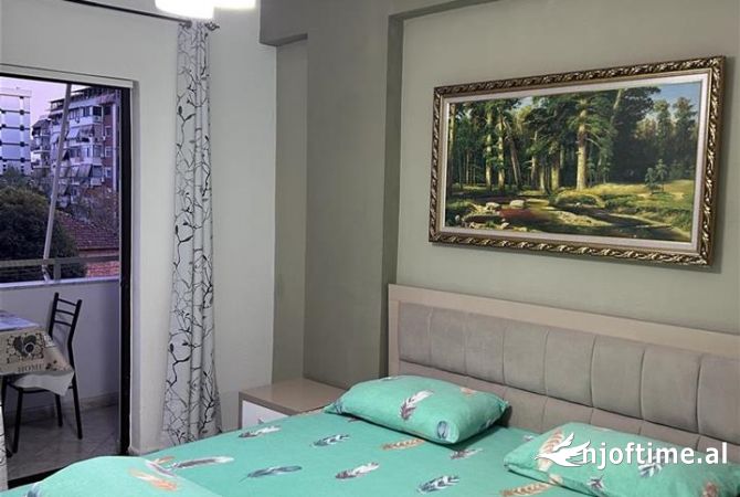 Shtepi me qera 1+1 ne Tirane - 450 Euro