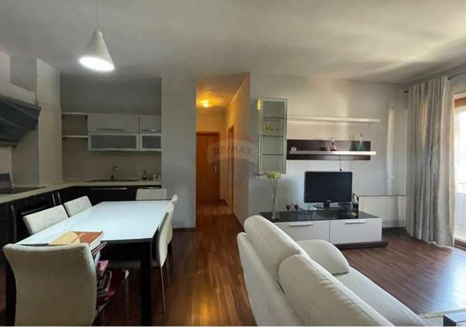 Shtepi me qera 2+1 ne Tirane - 550 Euro