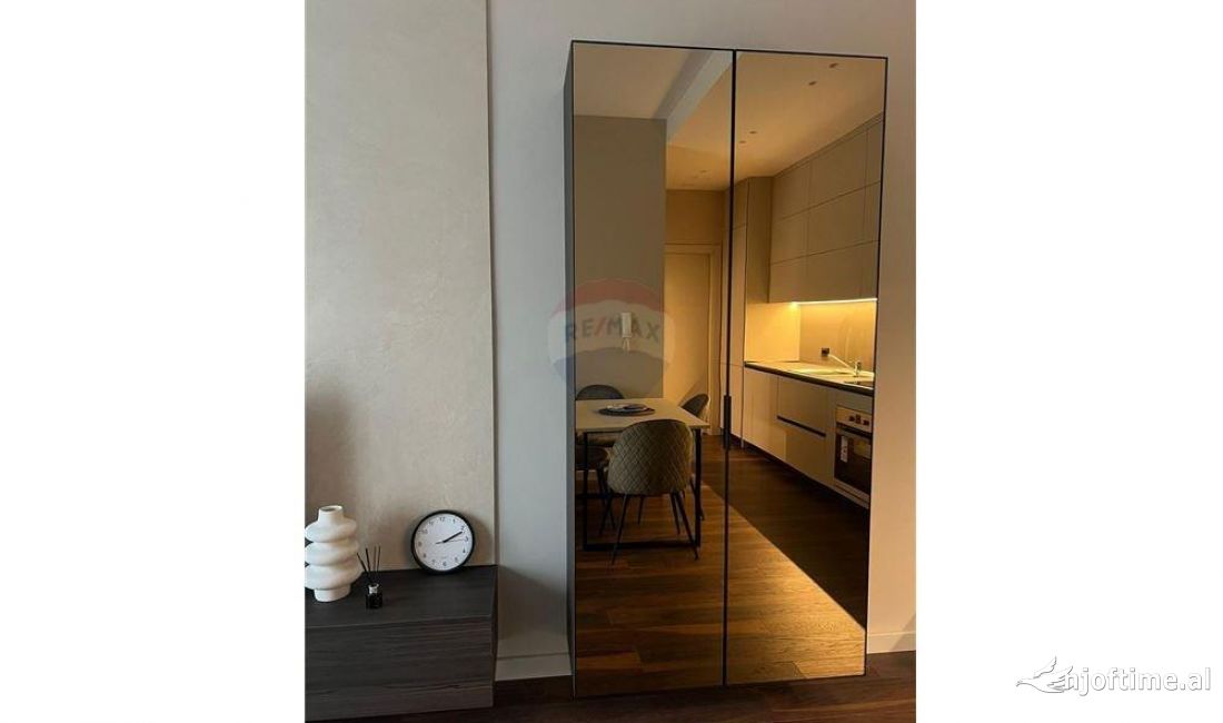 Shtepi me qera Apartament ne Tirane, 1+1, Mobilimi E mobiluar, Pagesa 800  Euro.