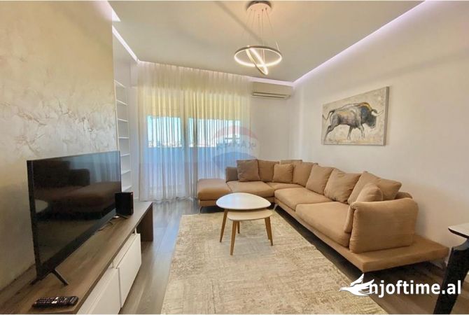 Shtepi me qera 2+1 ne Tirane - 700 Euro