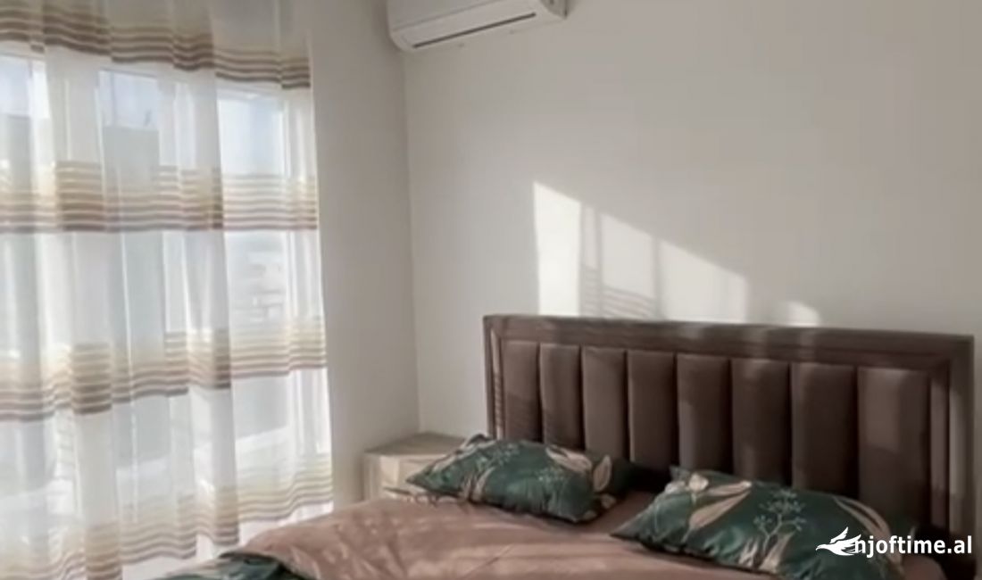 Shtepi me qera Apartament ne Tirane, 1+1, Mobilimi E mobiluar, Pagesa 600  Euro.