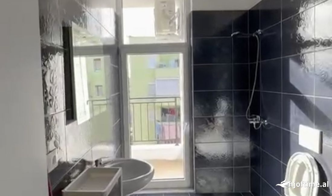 Shtepi me qera Apartament ne Tirane, 1+1, Mobilimi E mobiluar, Pagesa 600  Euro.