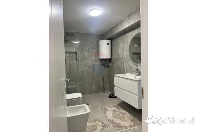 Shtepi me qera 1+1 ne Tirane - 600 Euro