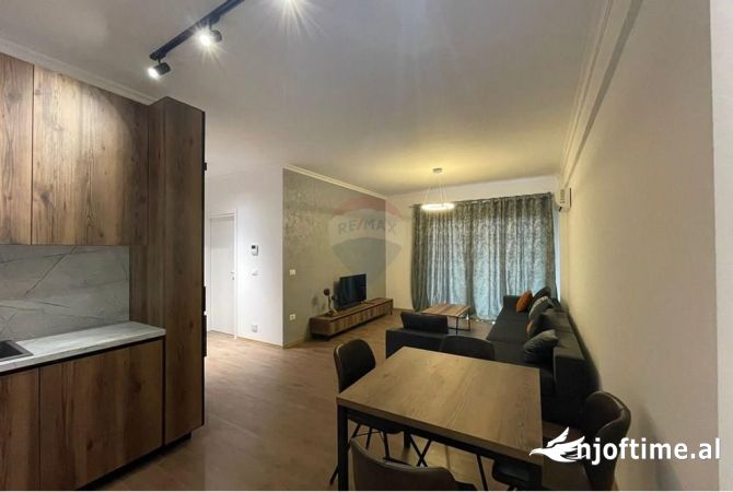 Shtepi me qera 1+1 ne Tirane - 700 Euro